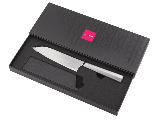 couteau lame en acier miroir